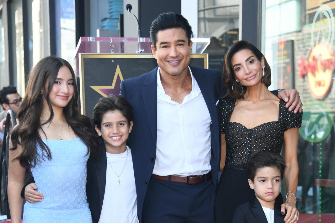 Mario Lopez Praises Wife, Children on His 51st Birthday During Hollywood Walk of Fame Ceremony