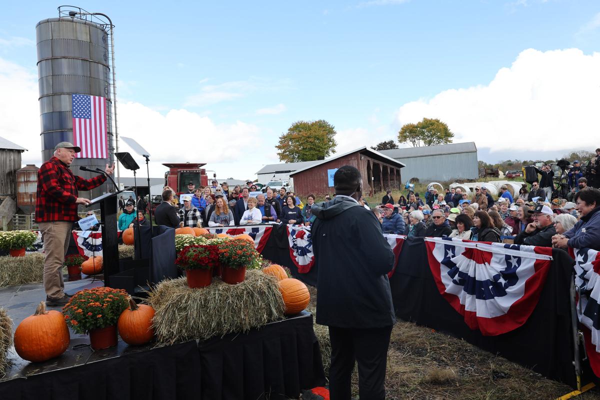 Walz Unveils Harris’s Plans for Rural Voters in Battleground Pennsylvania Rally