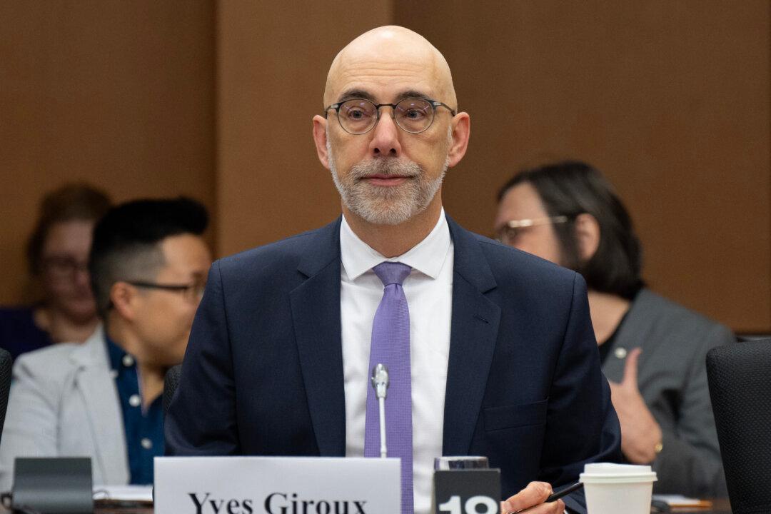 Ottawa Unlikely to Cap Deficit Below $40B as Promised: Budget Watchdog