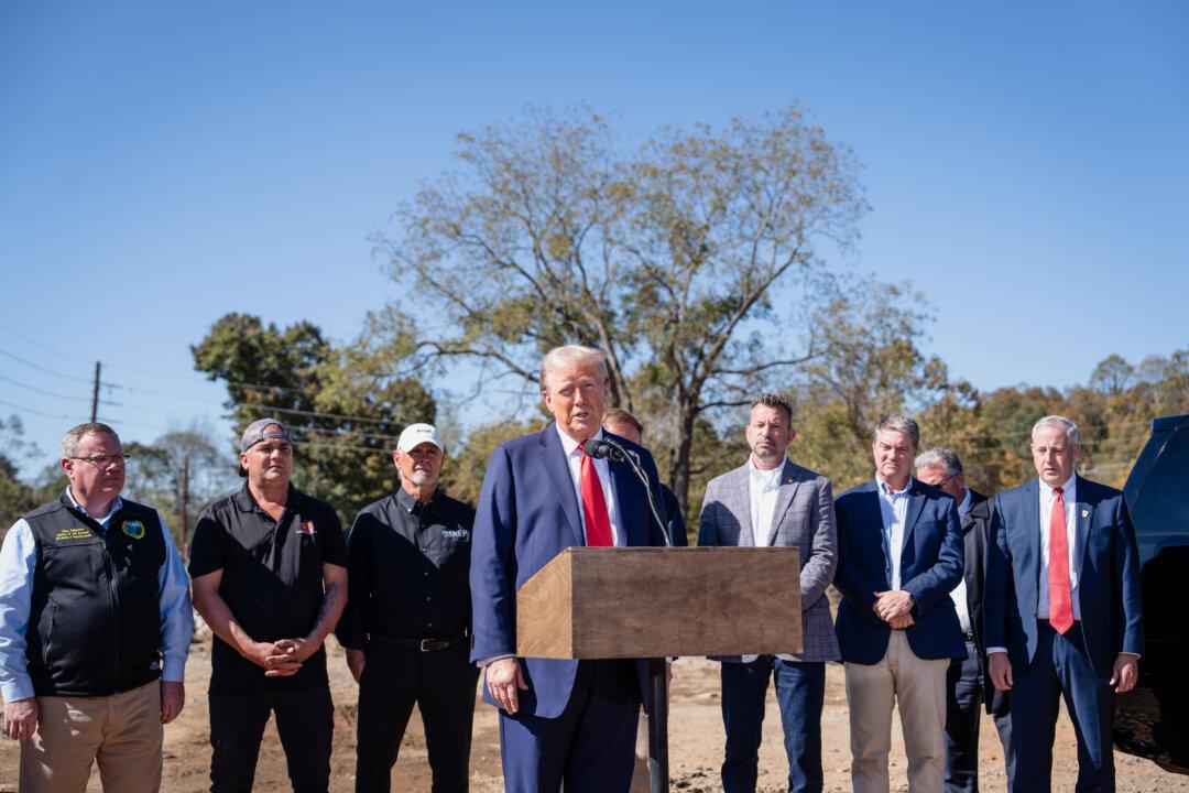 Trump Supports Congress Returning From Recess to Pass Hurricane Relief