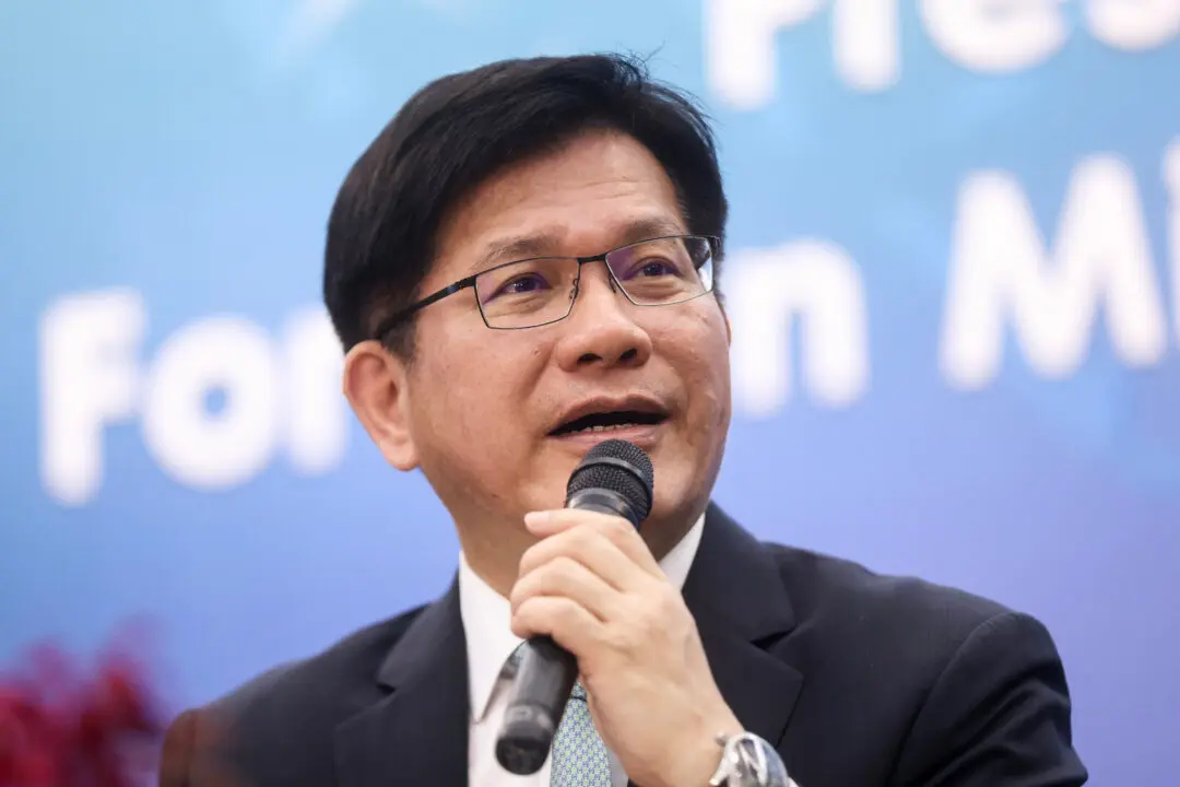 Taiwan Foreign Minister Urges Single-Theater Defense of First Island Chain to Deter China