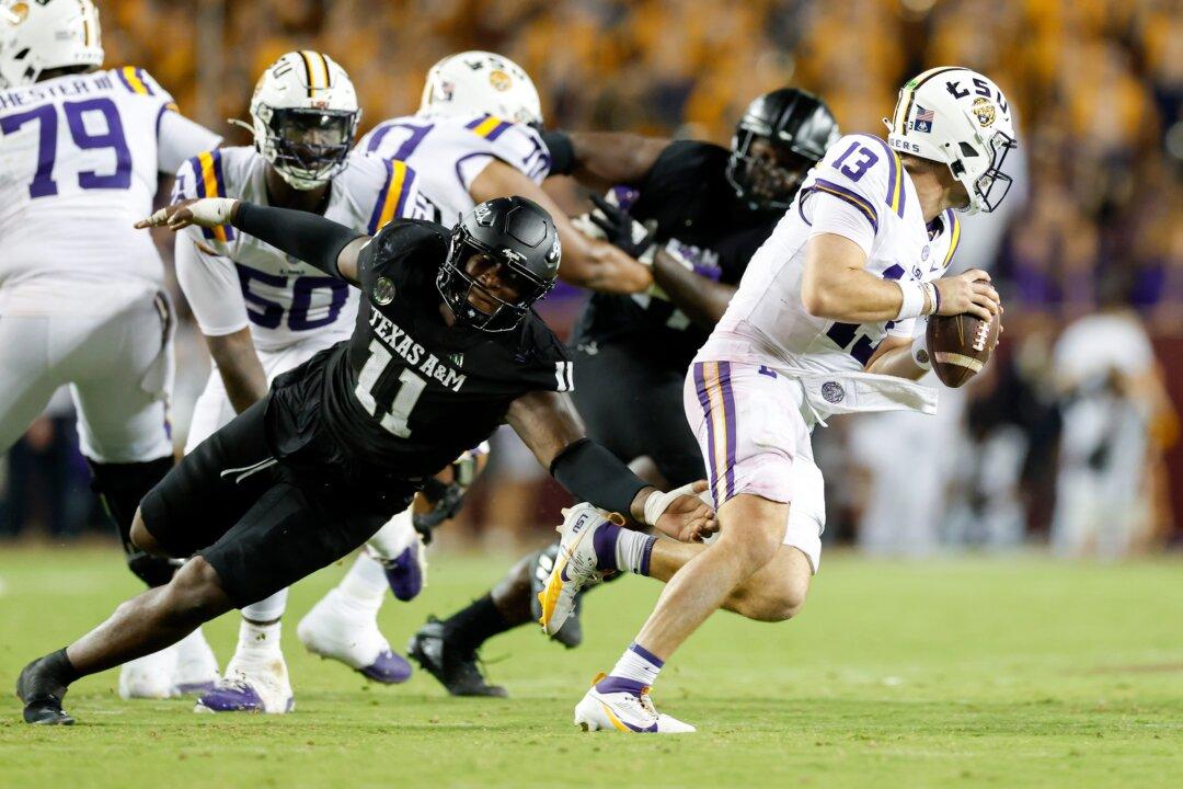 🎧Sports Brief: High-Stakes Showdown in the SEC; The Season’s on the Line for Ole Miss; Surprising Division Leaders Face Off in NFL Game of the Week