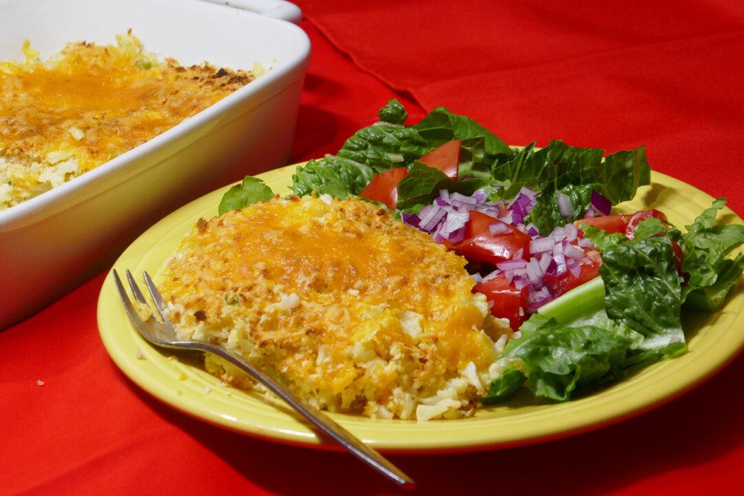 Cauliflower Cheese Bake With Tomato and Onion Salad