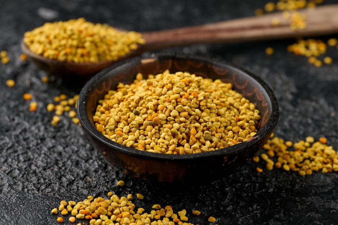 Spotlight on Supplements: Bee Pollen