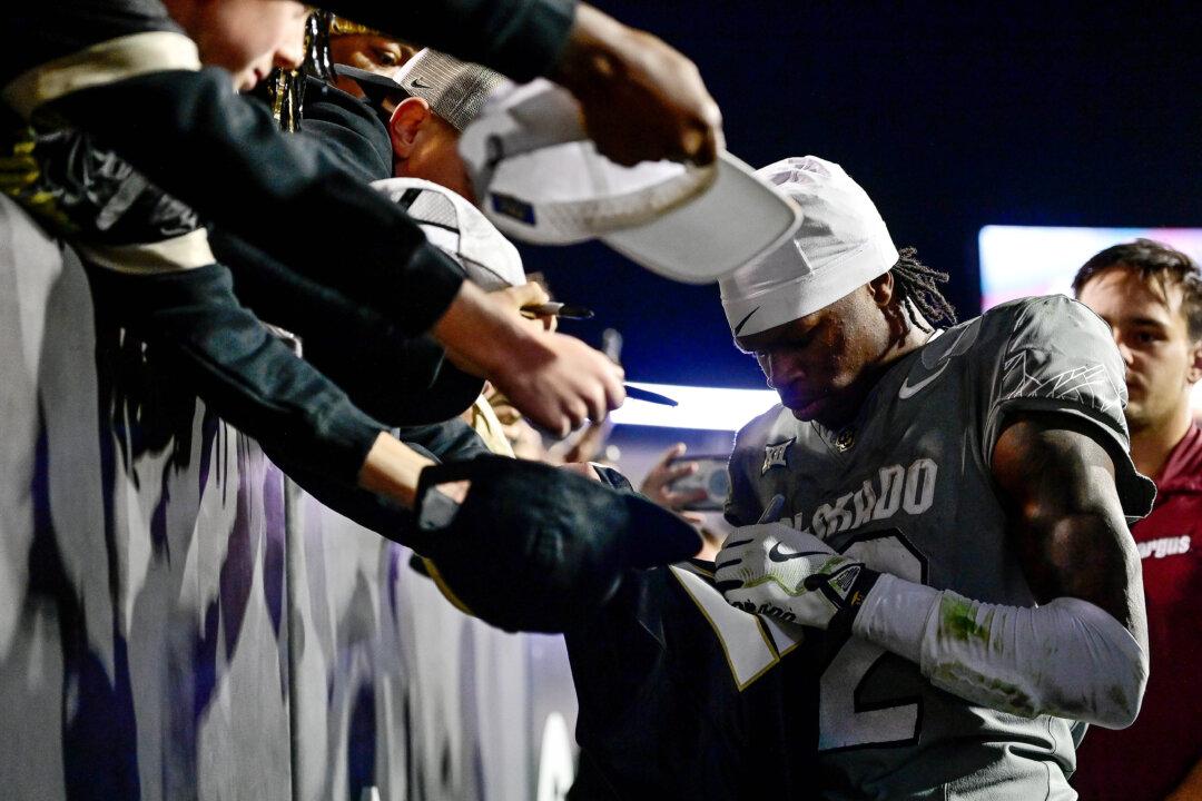 Who Are the Heisman Trophy Front Runners Entering November?