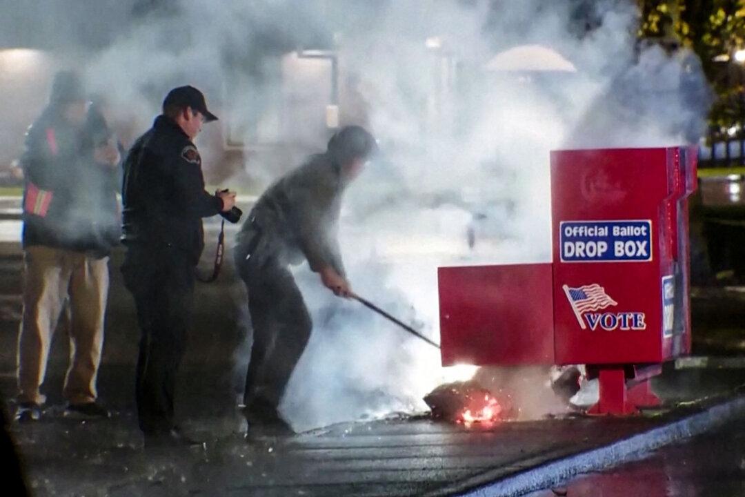 Suspect in Oregon, Washington Ballot Box Fires Likely an Experienced Metalworker: Officials