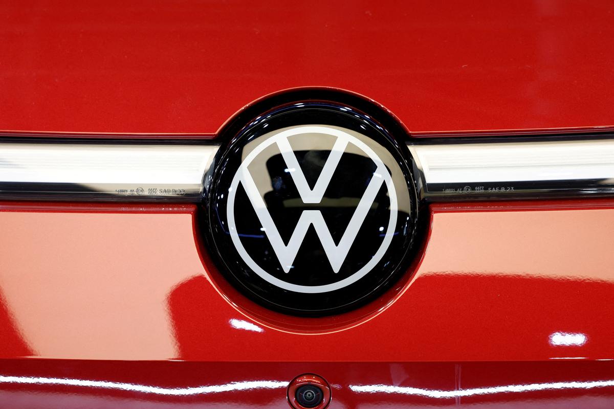 Volkswagen to Sell Assembly Plant in Xinjiang Amid Mounting Pressure