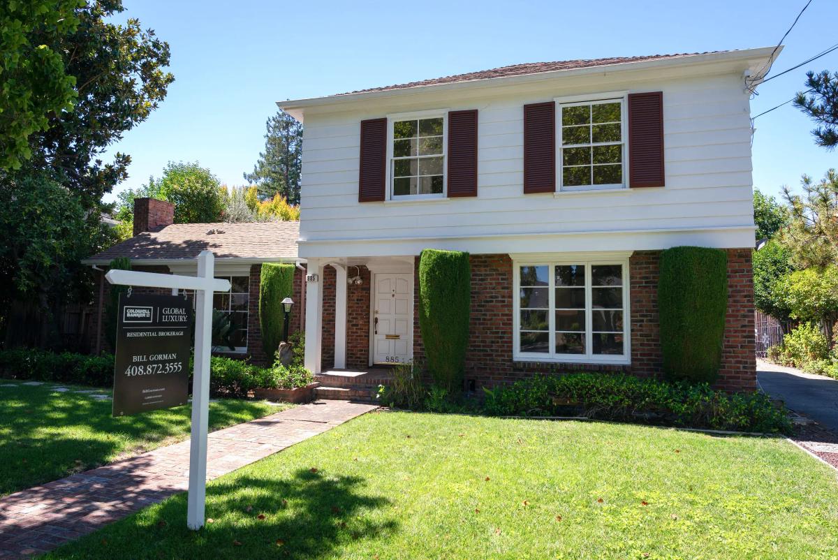 US New Home Sales Crash to Lowest Level in Nearly 2 Years