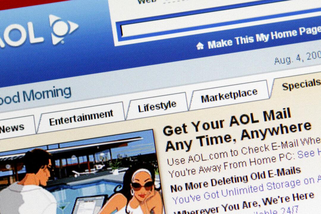 Elwood Edwards, the Man Behind the Voice of AOL’s ‘You’ve Got Mail’ Greeting, Dies at 74