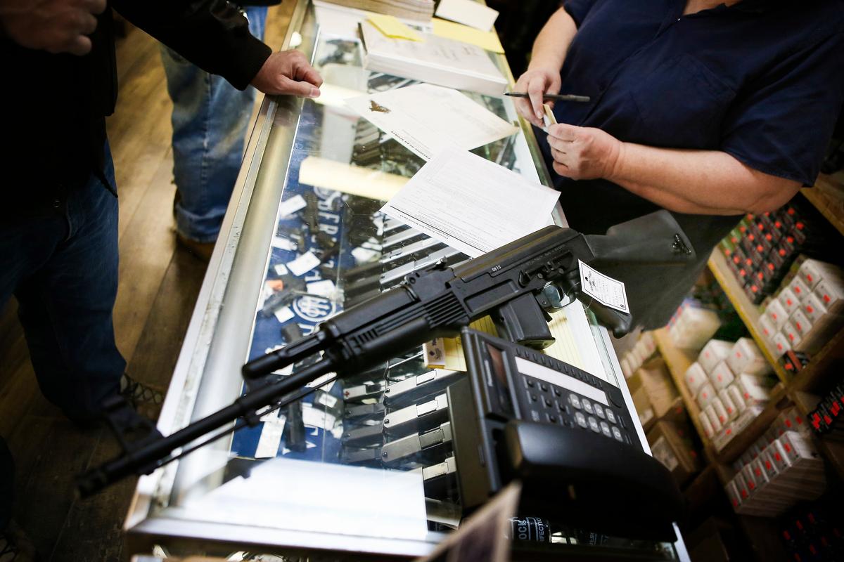 US District Court Judge Blocks Illinois Ban on Certain Types of Rifles, Attachments