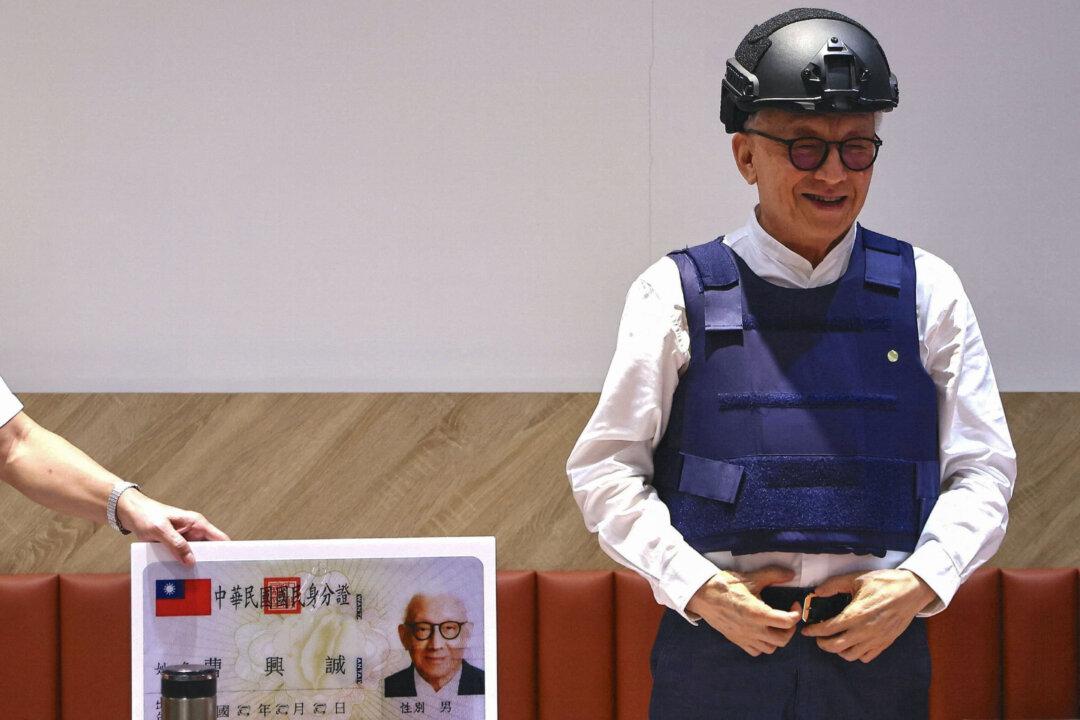 Taiwan Businessman to Sue Chinese Officials Who Sanctioned Him Over Political Views