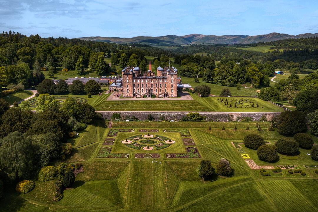 ‘Pink Palace’: The Heart of Scotland’s Drumlanrig Castle