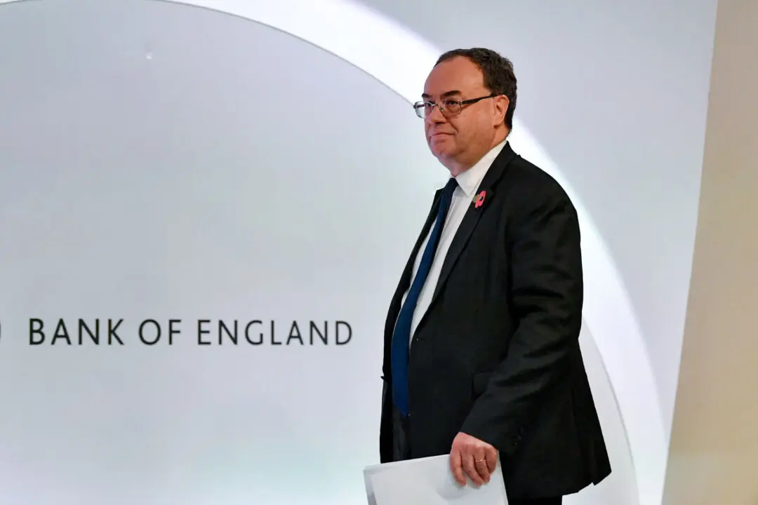 Bank of England Holds Interest Rate at 3.75 Percent