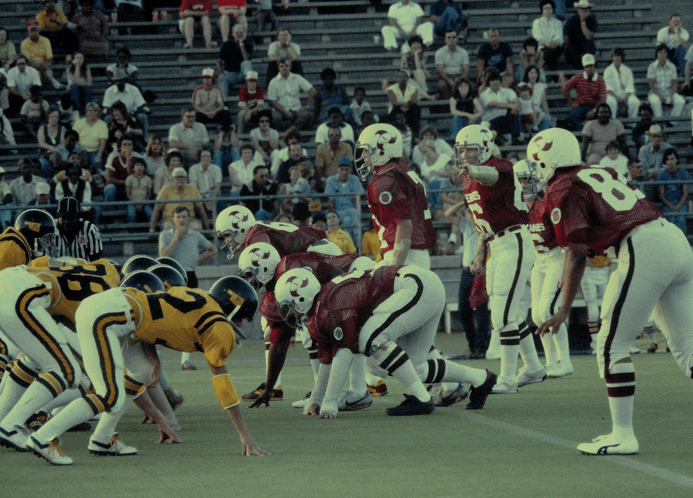 ‘The Herricanes’: America’s First All-Female Football League