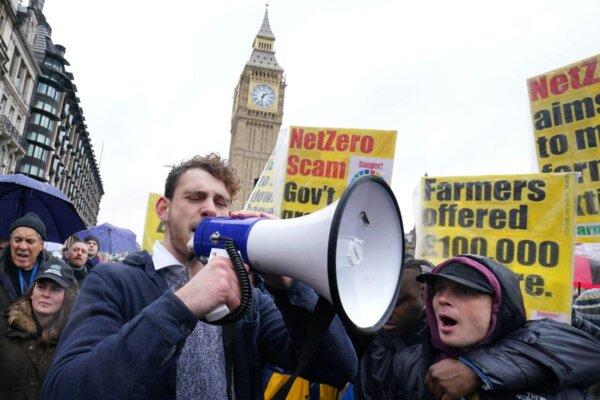 Farmers protest in central London over the changes to inheritance tax rules in Westminster, London, England, on Nov. 19, 2024. (Gareth Fuller/PA Wire)