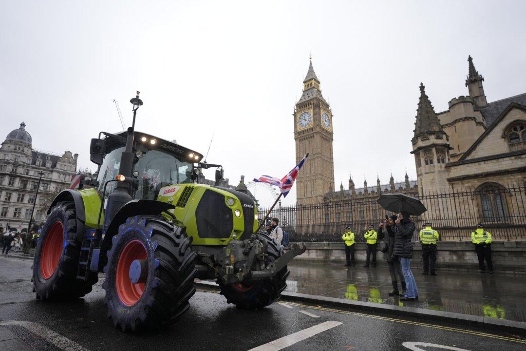 13,000 March on Westminster to Protest Farmer Inheritance Tax