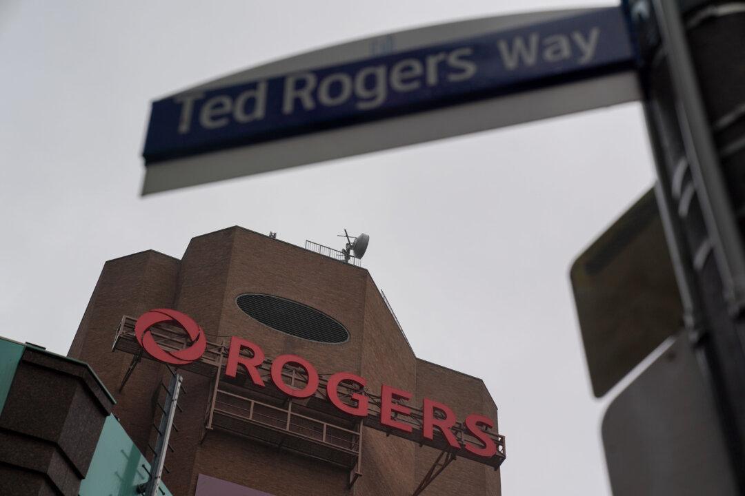 Rogers CEO Summoned to Appear Before Industry Committee