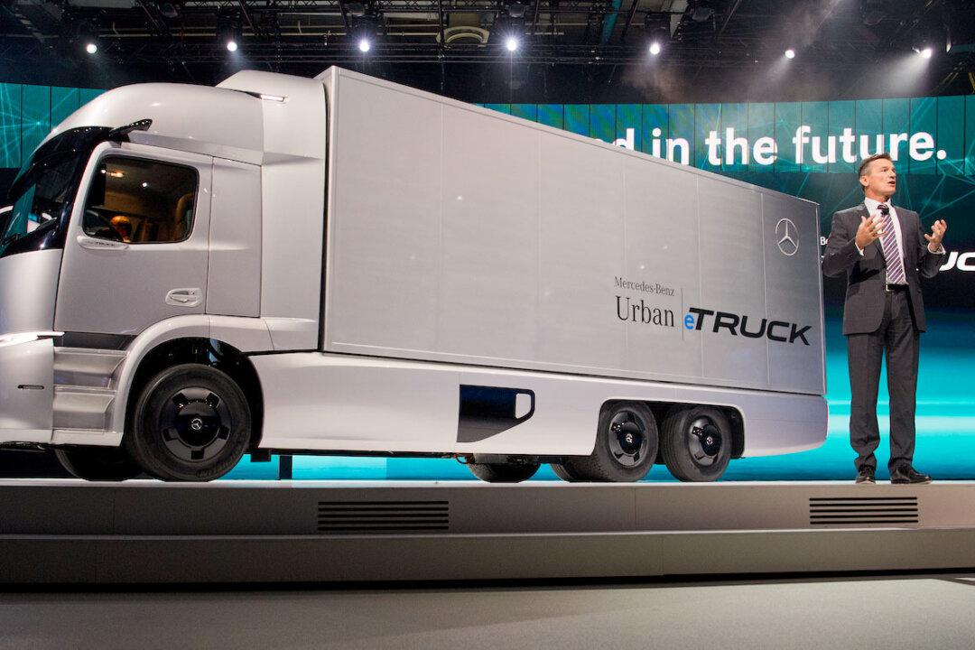 Nebraska Sues Truck Makers Over Alleged Collusion in Electric Vehicle Market