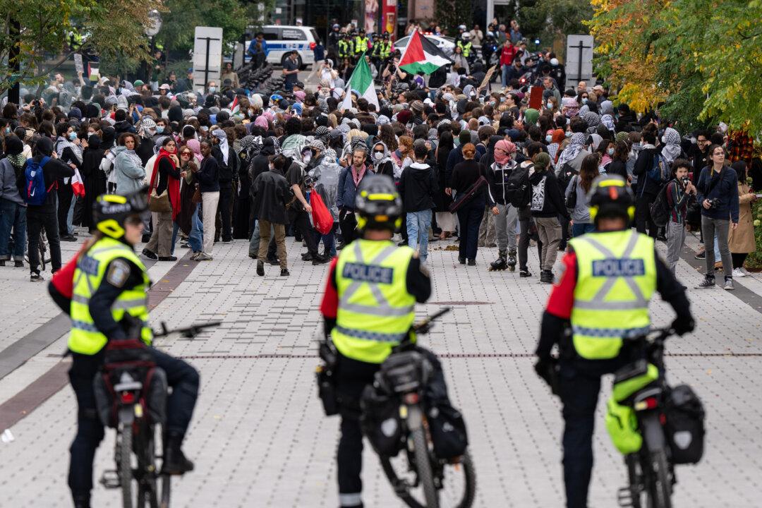 Pro-Palestine Rioters in Montreal Set Cars Ablaze, Smash Windows as NATO Delegates Meet