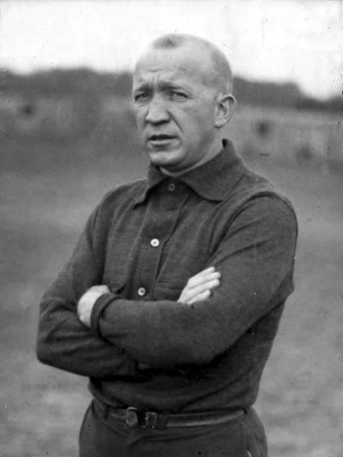 Knute Rockne in 1921. (Public Domain)