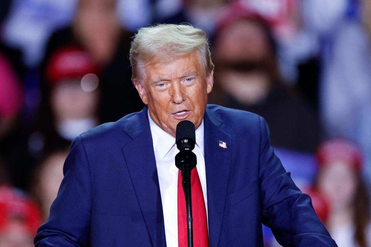 Trump Vows 25 Percent Tariff for Canada, Mexico, Ramps Up Promised Levies on China