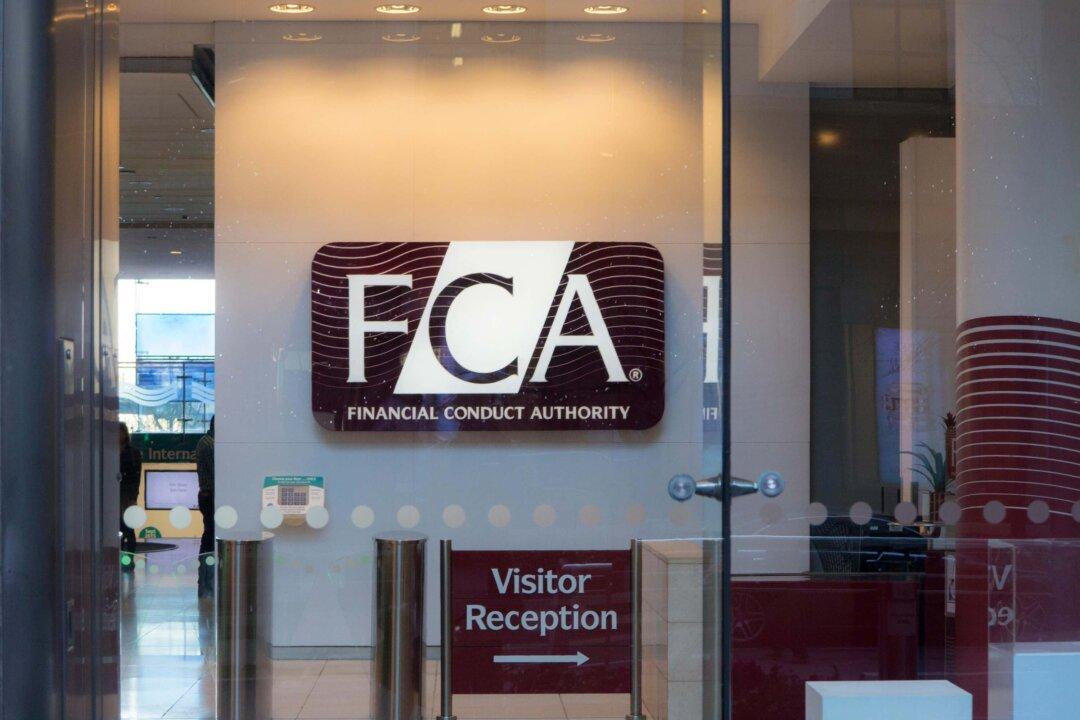 Financial Watchdog Is ‘Incompetent’ and ‘Dishonest,’ MPs and Peers Say