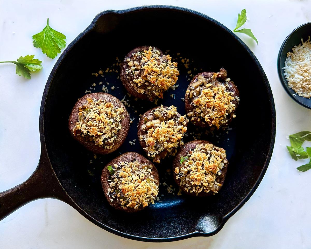 Stuffed Mushrooms That Actually Let the Mushrooms Shine