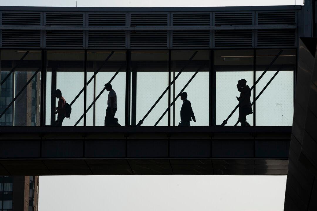 HOOPP Poll Says Inflation and Employee Burnout Top Employer Concerns