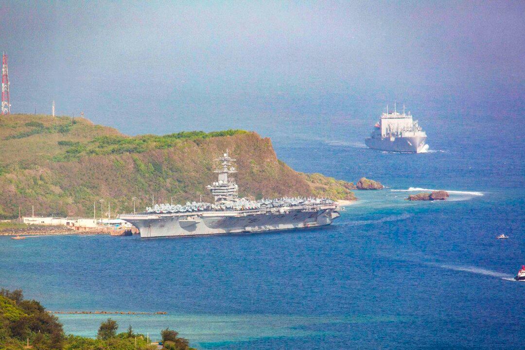 US Navy Deploys First Fast-Attack Submarine to Guam