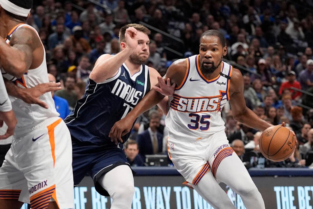 Kevin Durant out at Least 2 Weeks With Left Calf Strain, Putting Damper on Suns’ Hot Start