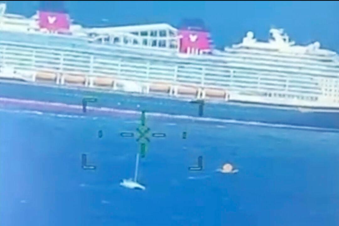 Disney Cruise Ship Rescues 4 From Sinking Catamaran 265 Miles Off Bermuda Coast