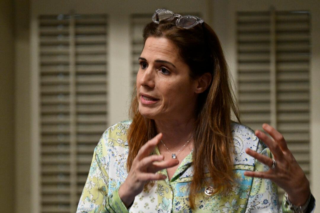 Quebec to Investigate Two Colleges Over Safety Complaints Around Middle East Conflict