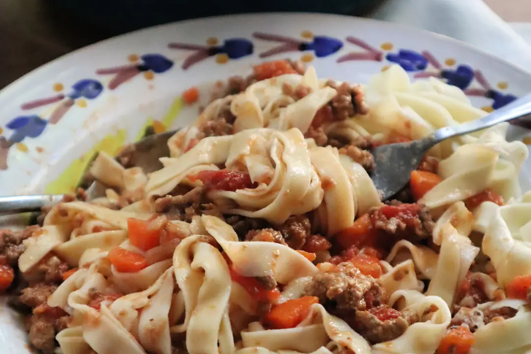 Invigorate Your Fall Senses With Fresh Pasta in Bolognese Sauce