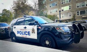 6 Men Arrested for Allegedly Damaging Vehicles in Alberta to Pressure Sellers Into Lower Prices