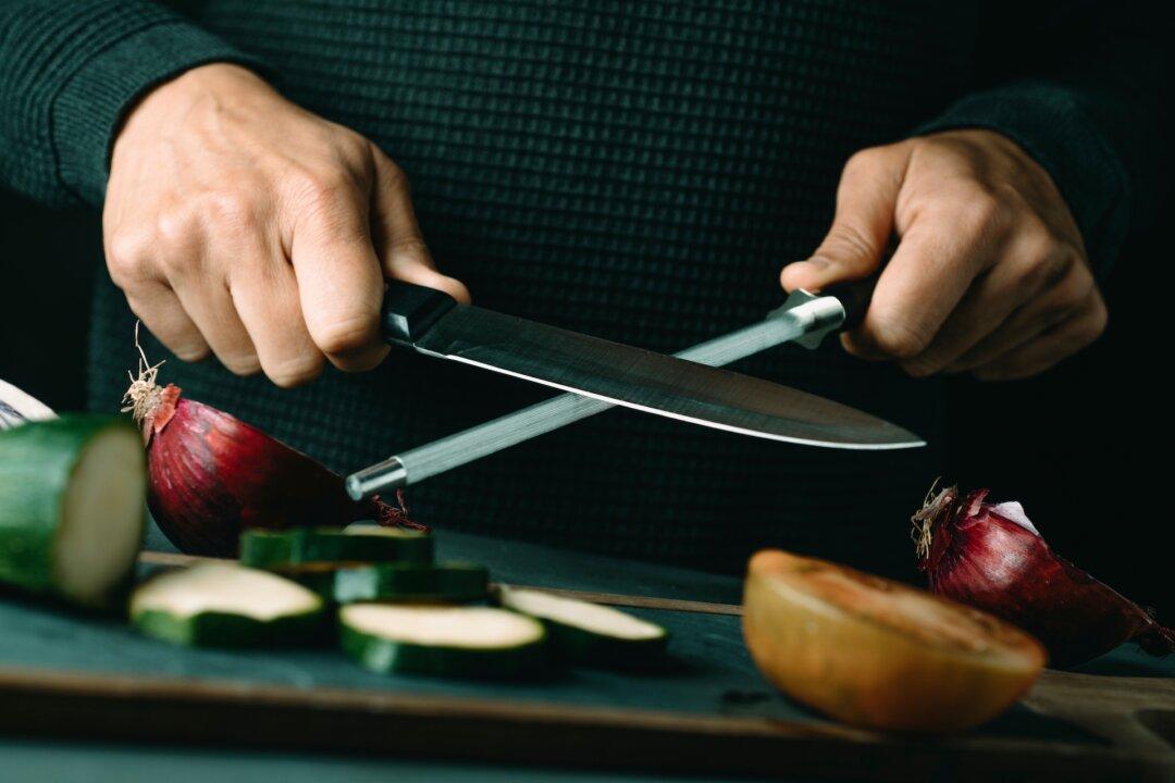 How to Make Your Kitchen Knives Last Forever, According to a Professional Chef