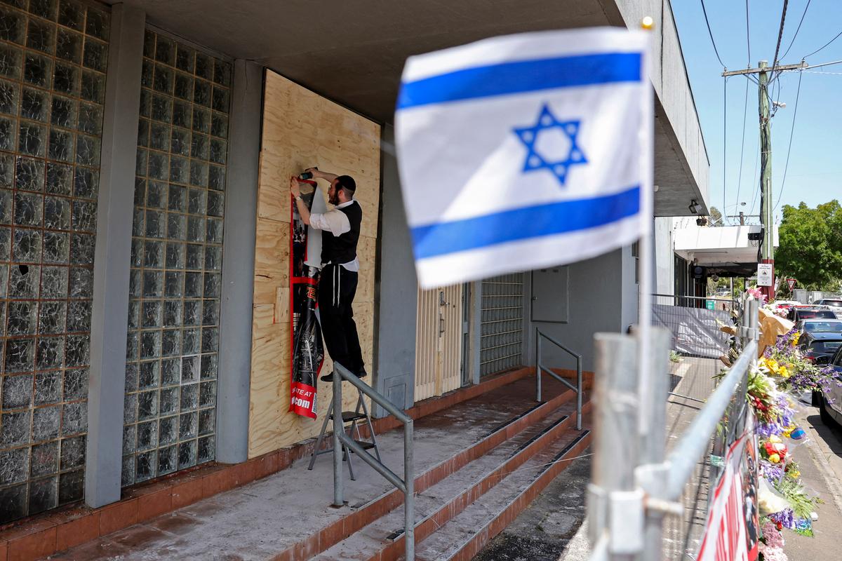 Special Envoy Suggests Jail Time for Anti-Semitic Harassment