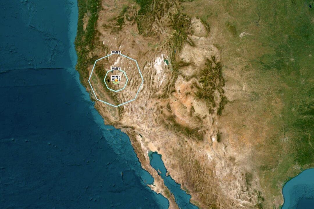 5.5 Magnitude Earthquake Hits Near Carson City, Nevada