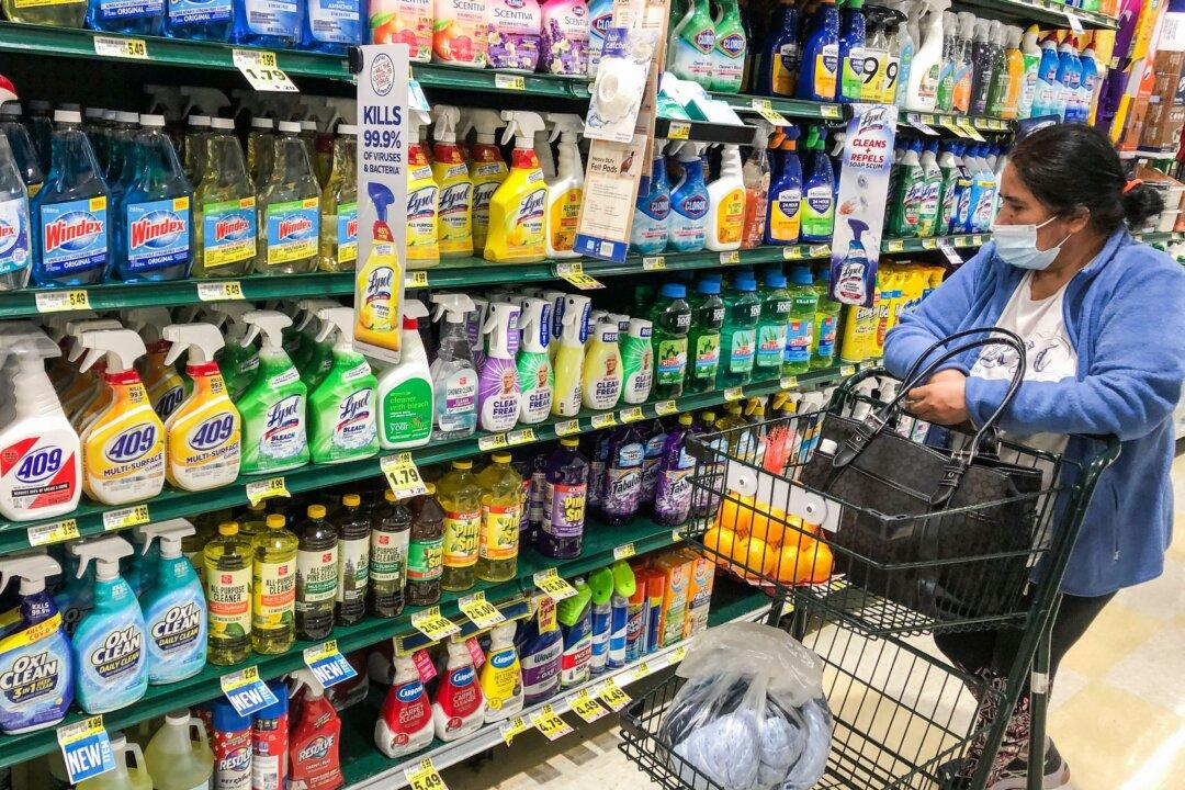 EPA Bans 2 Widely Used Cancer-Causing Chemicals