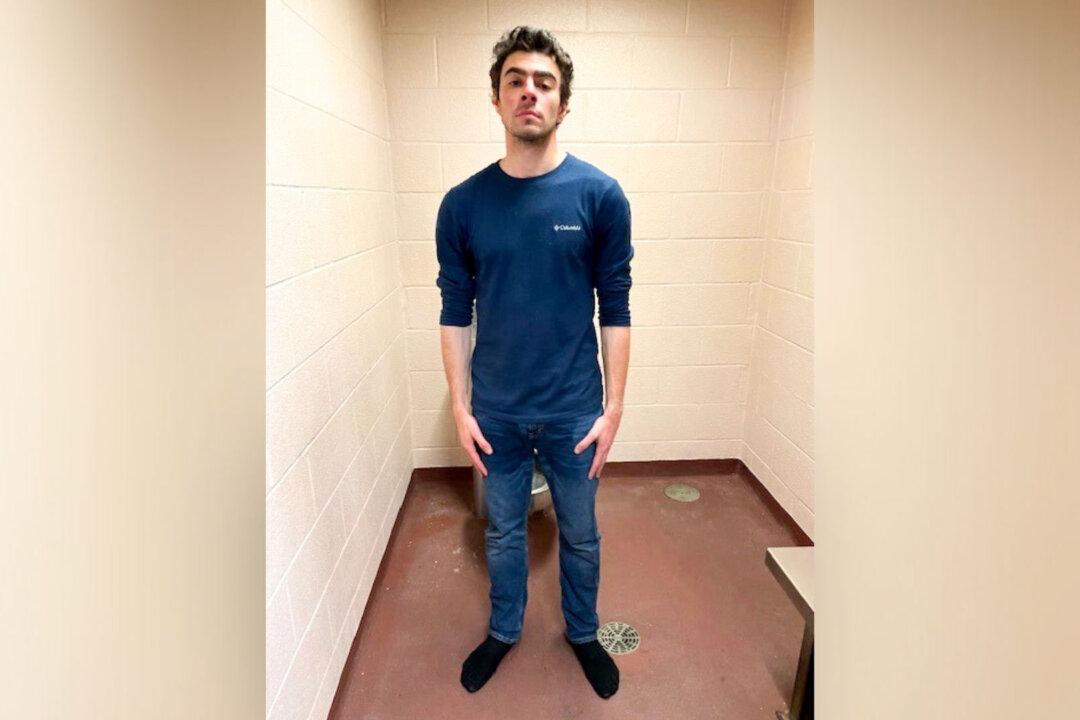 Suspect in UnitedHealthcare CEO Killing Charged With Murder in New York