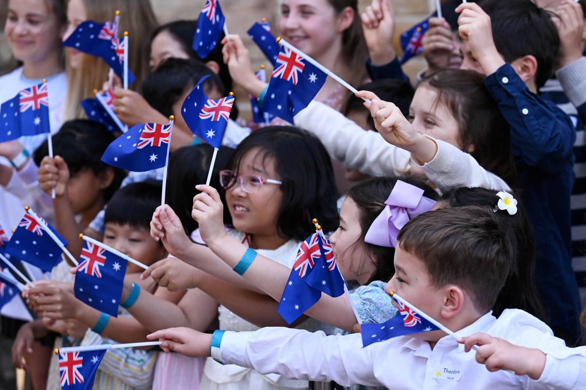 Major Pub Chain Rebrands Australia Day in ‘Long Weekend’ Campaigns