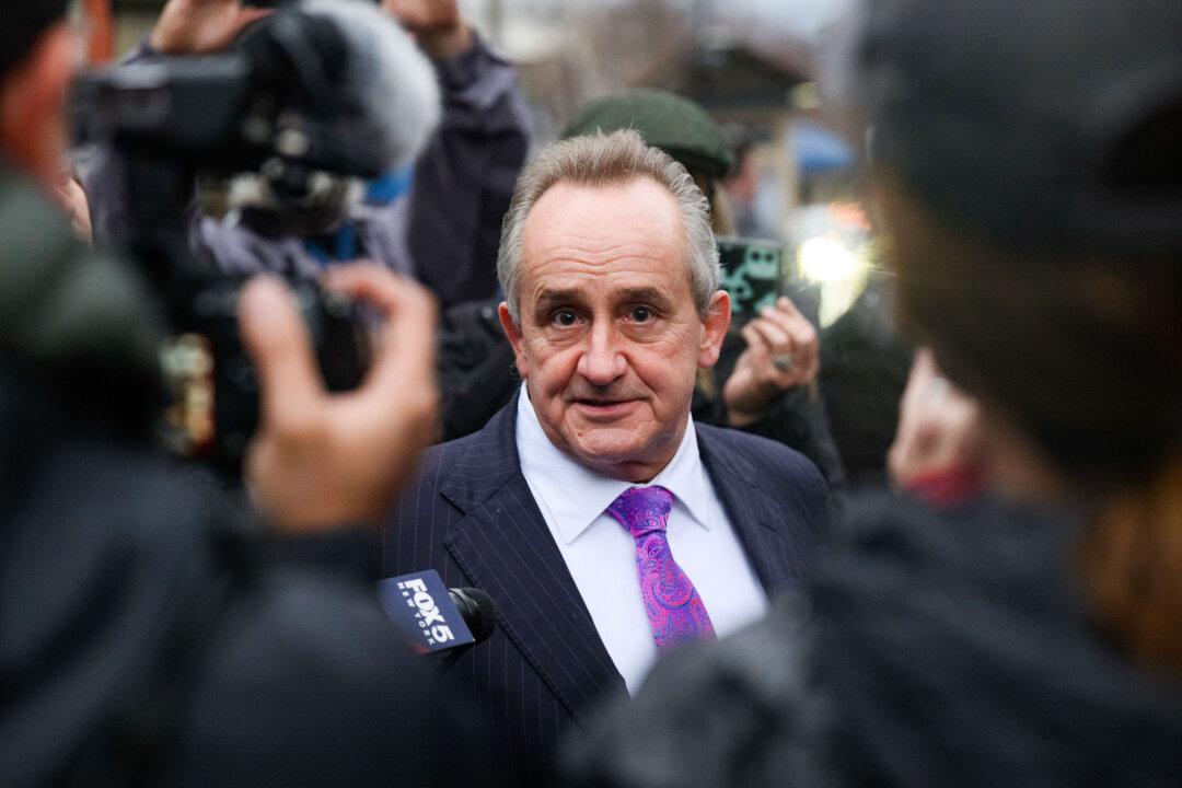 Luigi Mangione’s Lawyer Says He’s Not Seen Evidence Showing Client Is Guilty