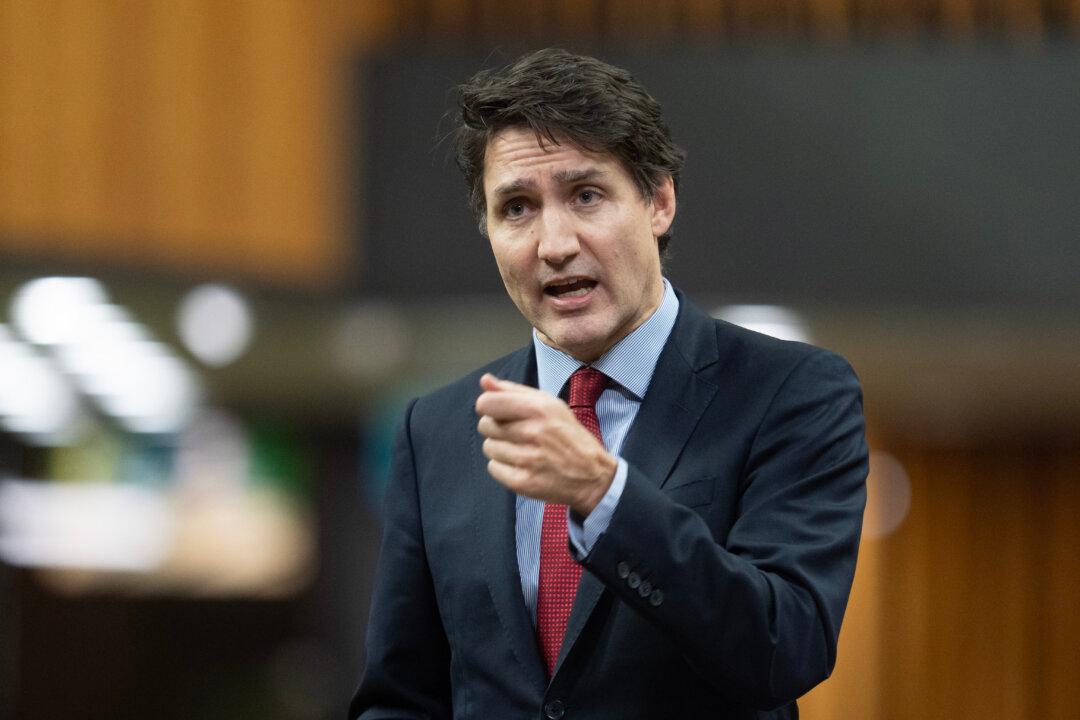 Cracks Appearing in ‘Team Canada’ Approach to US Tariff Threat