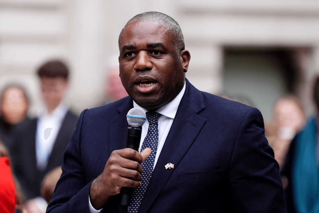 UK in ‘Diplomatic Contact’ With New Syrian Regime, Says Lammy