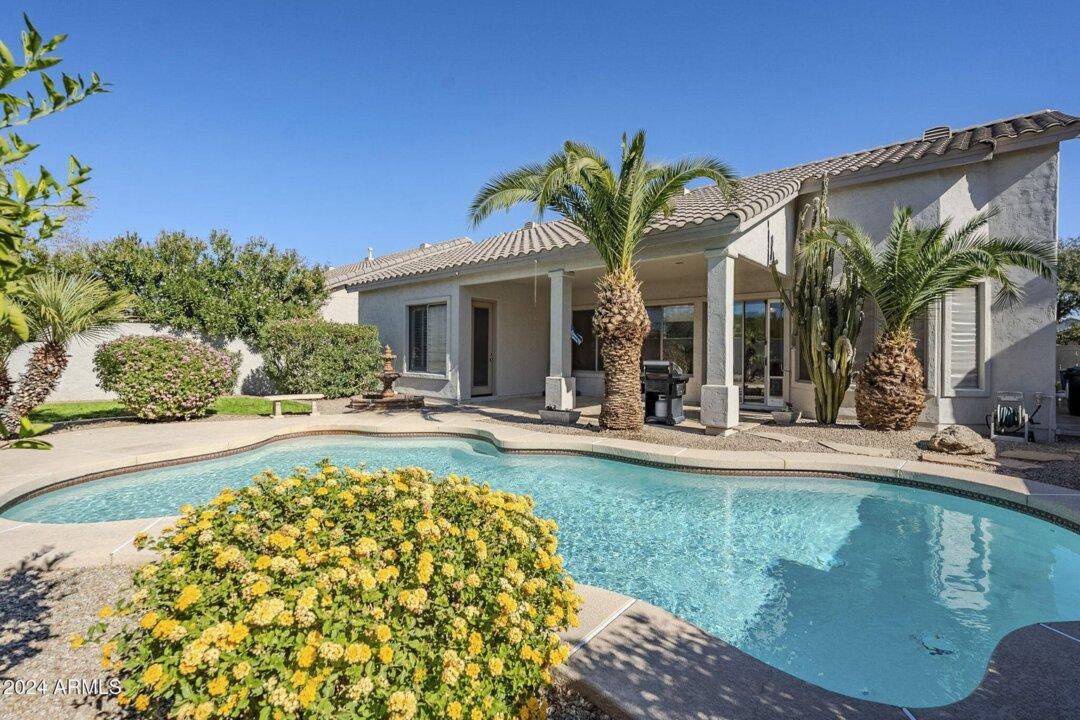 Industry Experts Agree Home Prices May Stabilize in 2025, but Affordability Still an Issue