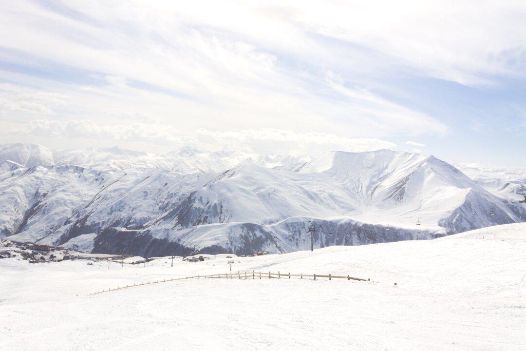 12 Found Dead at Ski Resort Restaurant in Georgia