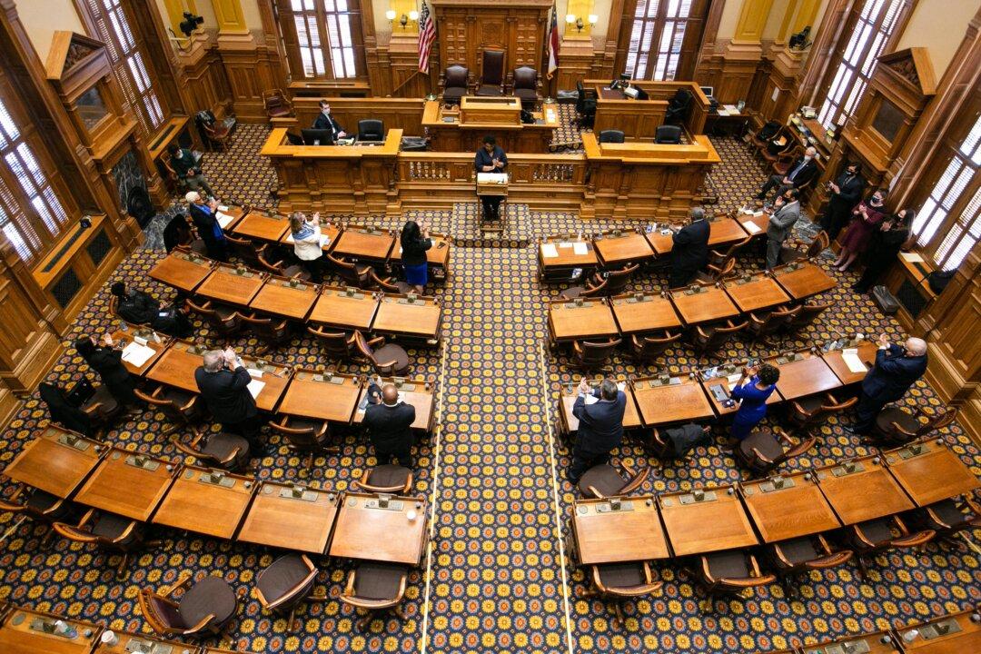 Trump Formally Wins Electoral College Vote