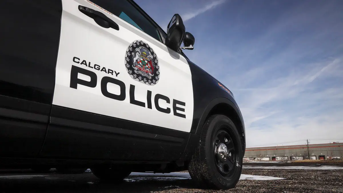 4 Dead, 4 Injured After Vehicle Driving Wrong Way Crashes in Calgary