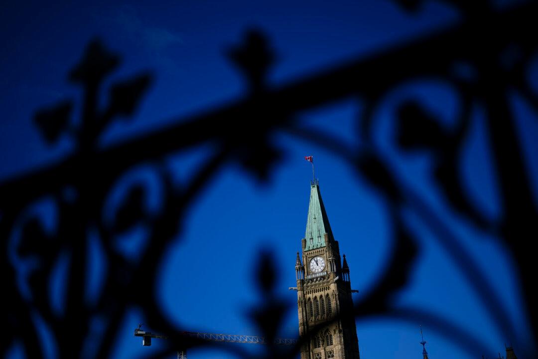 Ottawa Posts $14.5-Billion Deficit for April-to-October Period