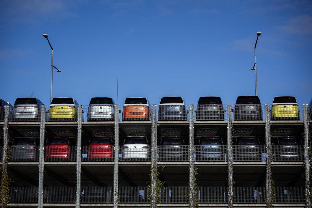 EU Proposes Softening Net Zero CO2 Targets for New Cars