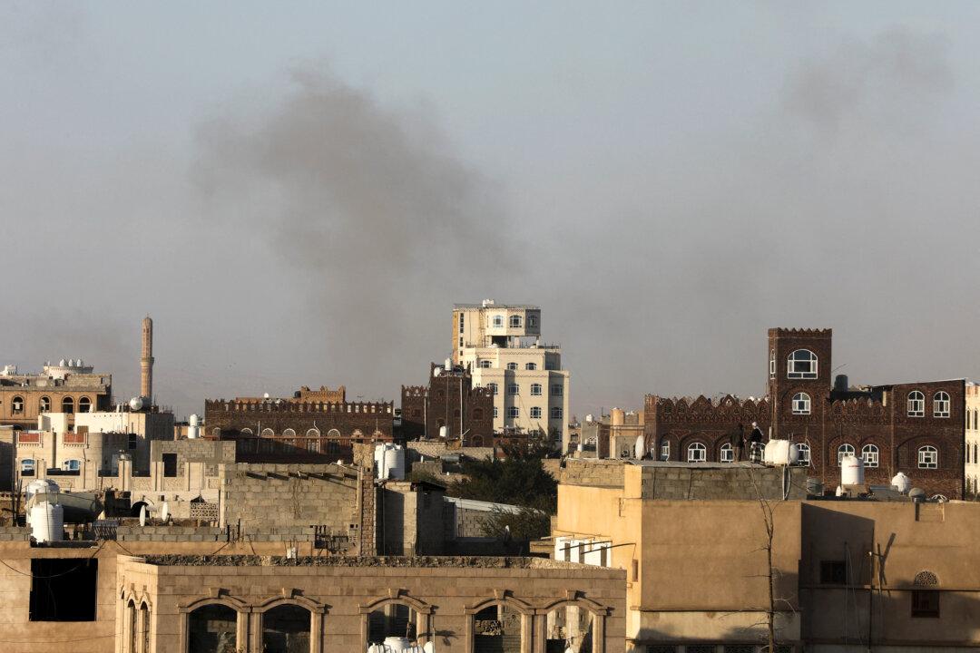 Israeli Aircraft Hit Houthi Targets in Yemen